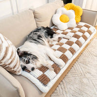 Scratch Proof Stylish Dog/ Cat Sofa Protector Blanket