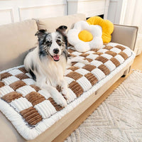 Scratch Proof Stylish Dog/ Cat Sofa Protector Blanket